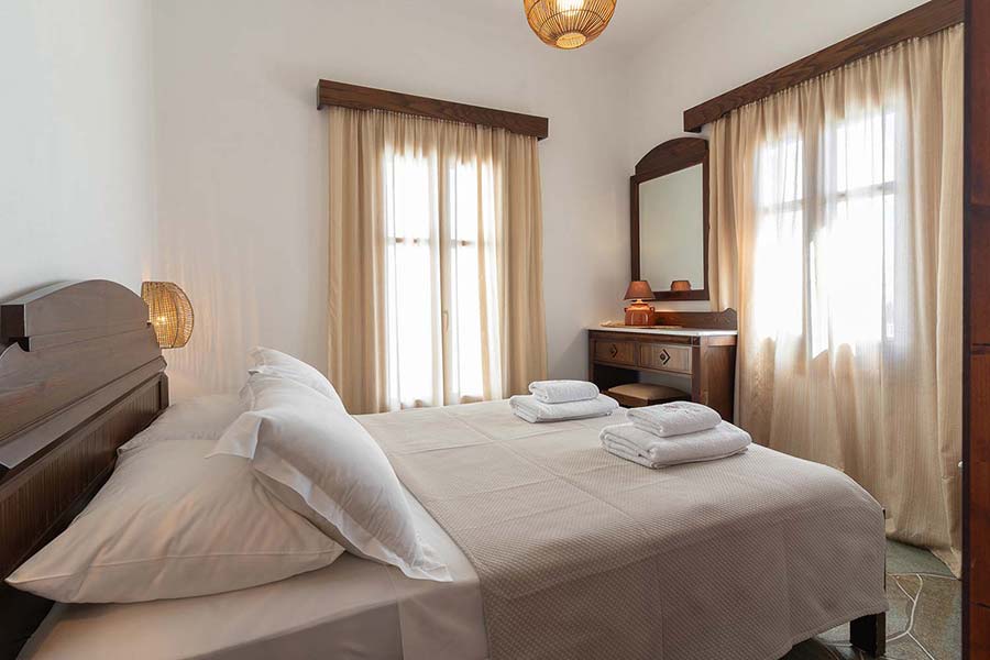 Το υπνοδωμάτιο στο διαμέρισμα Βουκαμβίλια